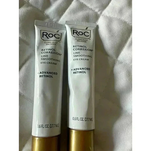 RETINOL CORREXION® Line Smoothing Eye Cream - 0.6 fl oz Each - Pack of 2 - Picture 3 of 5